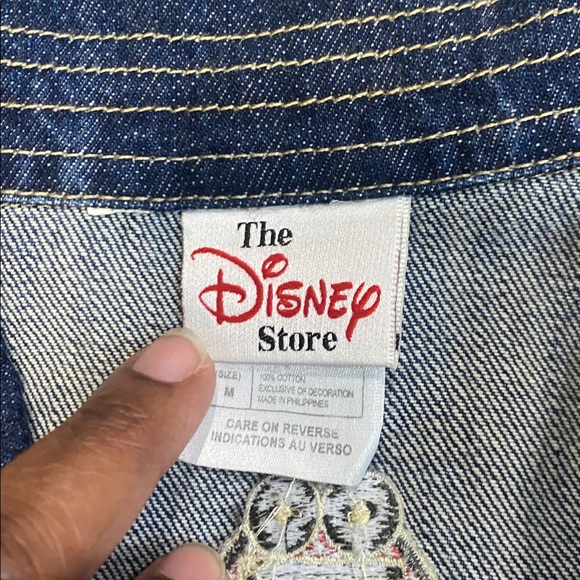 The Disney store Denim Jacket with Embroidery sz medium great condition Vintage - Picture 5 of 13